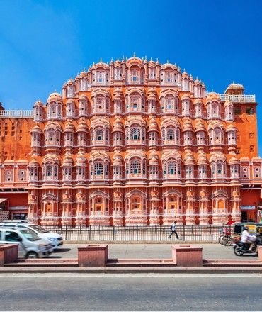 Достопримечательности Джайпура Хава Махал популярное место для однодневного тура по Джайпуру